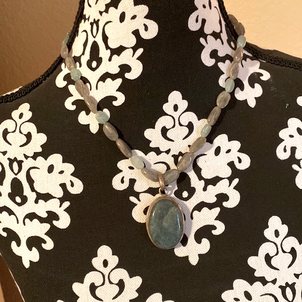 Beautiful Healing Crystal Necklace From India